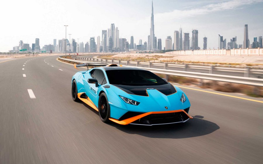 Five Luxury Cars to Rent in Dubai